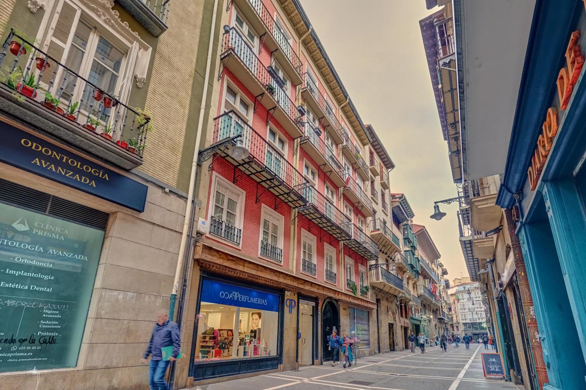 Heart Of Pamplona Apartments III By Clabao Екстер'єр фото
