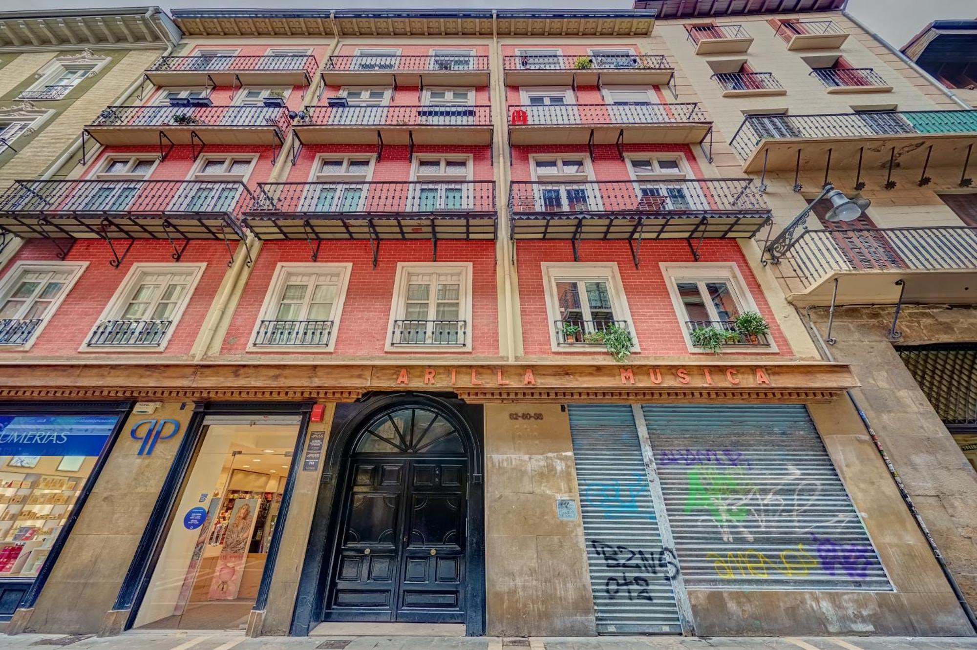 Heart Of Pamplona Apartments III By Clabao Екстер'єр фото